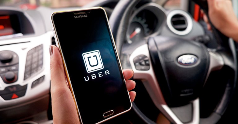 Uber e o vínculo de emprego com o motorista parceiro