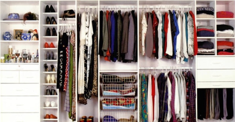 10 dicas simples para organizar seu guarda-roupa
