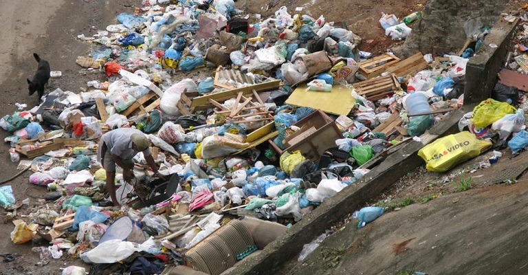 Brasil é o quarto maior produtor de lixo plástico do mundo