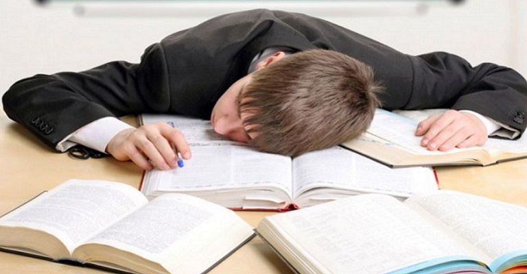 Acabe com o sono durante o estudo