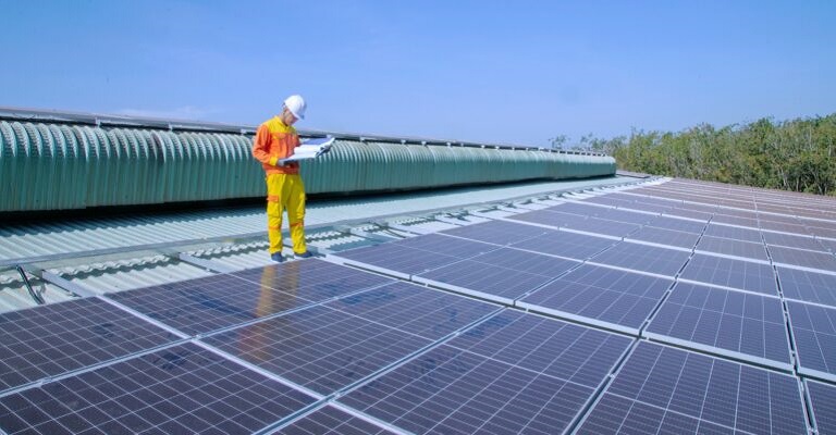 A “Revolução Solar” chega às empresas
