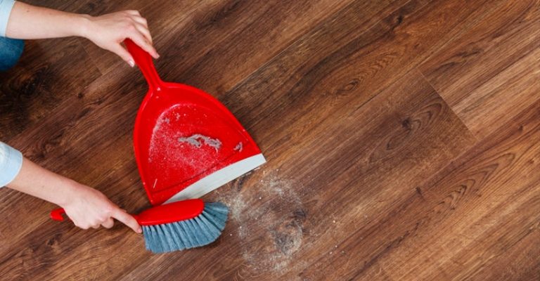 Sete erros de postura cometidos nos serviços domésticos