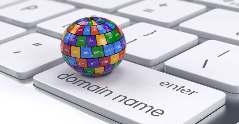 Conflito entre marcas e nomes de domínio na Internet