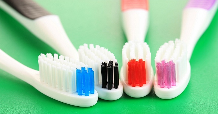 Escova de dente: como escolher o modelo ideal para você
