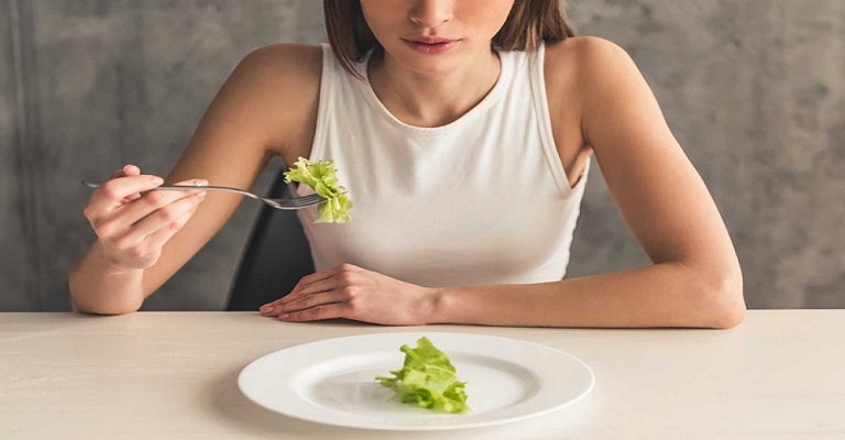 Os perigos das dietas restritivas: como elas afetam sua saúde a longo prazo