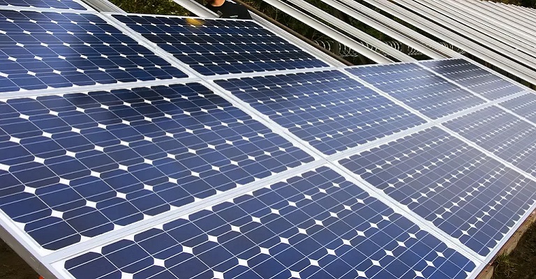 Por que investir em energia solar  é uma boa estratégia ESG?